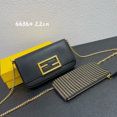 Fendi Wallet on Chain with Pouches Black